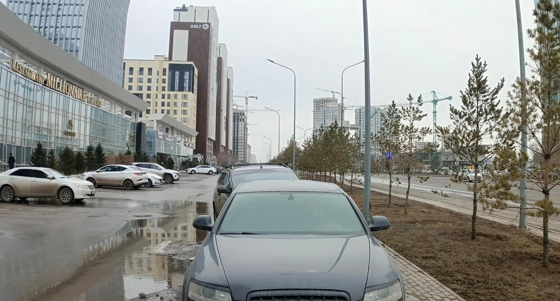 Orynbor Towers Apartman Asztana