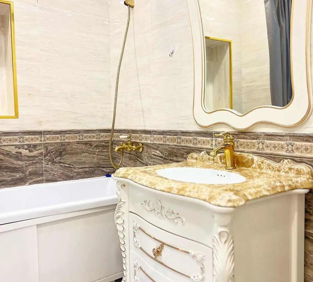 Orynbor Towers Apartment Nur-Sultan  Nur-Sultan (Astana)